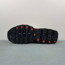 Cargar imagen en el visor de la galería, Air Max Dn8 Fossil Black HF5509-101
