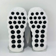 Cargar imagen en el visor de la galería, Nike Mind 002 Black and White HQ4308-002
