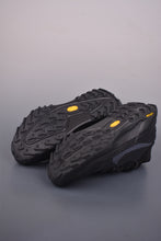 Cargar imagen en el visor de la galería, Nike ACG Zegama Black FQ0908-001
