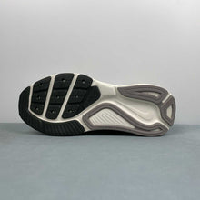 Cargar imagen en el visor de la galería, Air Zoom Structure 26 Summit White Vast Grey IB5698-100
