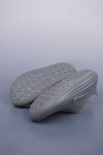 Cargar imagen en el visor de la galería, Nike ReactX Rejuven8 Gray Silver Hook HV5060-002
