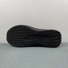 Cargar imagen en el visor de la galería, Nike Quest 6 Black Dark Smoke Grey FD6033-003
