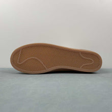 Cargar imagen en el visor de la galería, Nike Killshot 2 Sail Gum Yellow Vintage Green HQ3402-133
