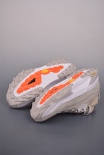 Cargar imagen en el visor de la galería, Nike ACG Zegama Canvas White HV8119-006
