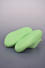 Cargar imagen en el visor de la galería, Nike ReactX Rejuven8 Barely Volt HV5062-700
