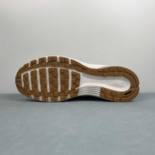 Cargar imagen en el visor de la galería, Nike P-6000 Summit White Light Bone Phantom Summit White HF4898-121
