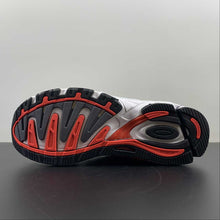 Cargar imagen en el visor de la galería, Adidas Response CL White Red Black GX2506
