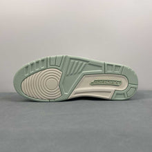 Cargar imagen en el visor de la galería, Air Jordan Legacy 312 Low White Sail Igloo FQ7827-103
