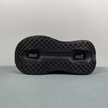 Cargar imagen en el visor de la galería, Nike Vomero Premium Black Purple FN8453-021
