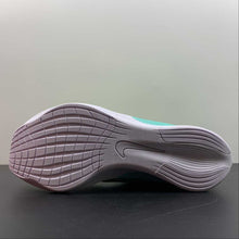 Cargar imagen en el visor de la galería, Zoom Fly 4 Barely Volt Black-Dynamic Turq CT2401-700
