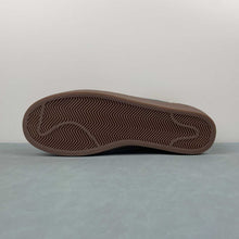 Cargar imagen en el visor de la galería, Nike Killshot 2 Green Patina Rubber Medium Brown White FQ8903-300
