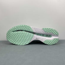 Cargar imagen en el visor de la galería, Pegasus Premium White Metallic Silver Mint Foam Cannon HQ2593-103
