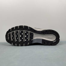 Cargar imagen en el visor de la galería, Nike P-6000 Anthracite Black Smoke Grey HQ3818-001
