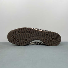 Cargar imagen en el visor de la galería, Adidas SL 72 OG Zebra KH8811
