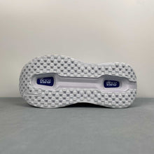 Cargar imagen en el visor de la galería, Nike Vomero Premium Ice Blue FN8453-011
