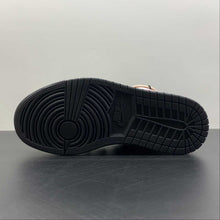 Cargar imagen en el visor de la galería, Air Jordan 1 Low SE “Pink Rose” Black White Onix-White Sail DQ8421-001
