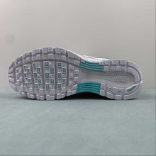 Cargar imagen en el visor de la galería, Nike P-6000 Light Aqua BV1021-104
