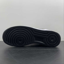 Cargar imagen en el visor de la galería, Air Force 1 07 Low Panda White Black Reflective Multi GU6936-599
