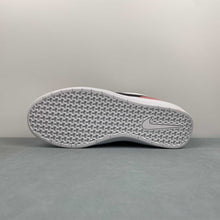 Cargar imagen en el visor de la galería, SB Force 58 Pink Salt White Black Black CZ2959-600

