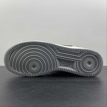 Cargar imagen en el visor de la galería, Air Force 1 07 Low Light Gray Black White TQ9685-785

