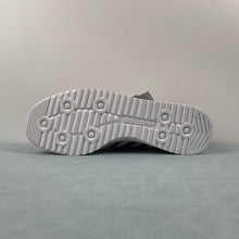 Cargar imagen en el visor de la galería, Adidas SL 72 RS Cloud White Core Black Spark IH4823

