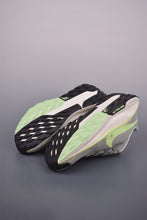 Cargar imagen en el visor de la galería, Nike Reactx Pegasus Trail 5 Next Nature Light Green DV3864-004
