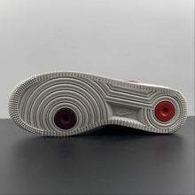 Cargar imagen en el visor de la galería, Air Force 1 07 Low Premium Logo History Team Red DZ5616-600
