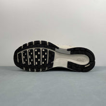 Cargar imagen en el visor de la galería, Nike P-6000 Light Orewood Brown Black Light Orewood Brown HF0015-100
