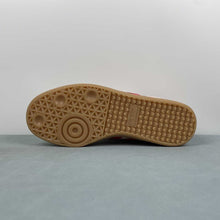 Cargar imagen en el visor de la galería, Adidas Samba OG x Liberty London Cream White Better Scarlet JR8841
