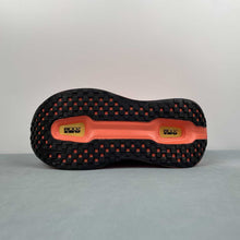 Cargar imagen en el visor de la galería, Nike Vomero Premium Lt Pink Orange FN8453-036
