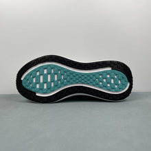 Cargar imagen en el visor de la galería, Nike Zoom Vomero PLUS White Bleached Turq-Minf Foam HV8154-100
