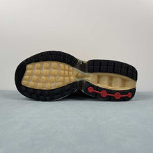 Cargar imagen en el visor de la galería, Air Max Dn Metallic Gold HJ9638-700
