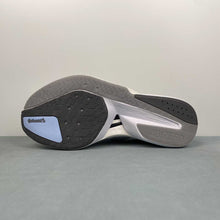 Cargar imagen en el visor de la galería, Adizero Boston 13 Halo Silver Silver Metallic Glow Blue JS4949
