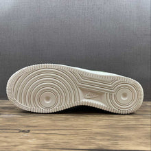 Cargar imagen en el visor de la galería, Air Force 1 07 Low Olive Green White Yellow CW2288-662
