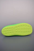 Cargar imagen en el visor de la galería, Nike ReactX Rejuven8 Slide Fluorescent Yellow HV4479-304
