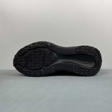 Cargar imagen en el visor de la galería, Nike Zoom Vomero 18 GTX Black Anthracite HQ7001-001
