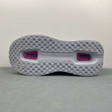 Cargar imagen en el visor de la galería, Nike Vomero Premium Ice Blue Pink Black HQ2050-788
