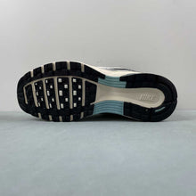 Cargar imagen en el visor de la galería, Nike P-6000 Flat Pewter Light Iron Ore Metallic Silver White FN7509-029
