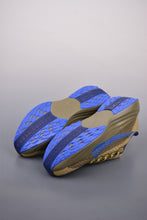 Cargar imagen en el visor de la galería, Nike ZoomX Pegasus PLUS Cargo Khaki Neutral Olive Racer Blue Deep Royal Blue HQ3221-325
