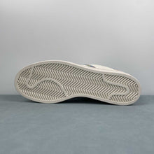 Cargar imagen en el visor de la galería, Adidas Superstar x Louis Vuitton HS3084
