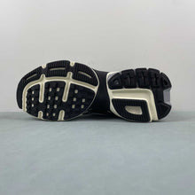 Cargar imagen en el visor de la galería, Nike V2k Run Vintage Green Mineral Spruce HJ4497-300
