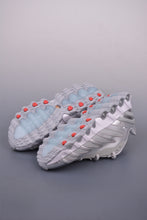 Cargar imagen en el visor de la galería, Air Max Dn8 Metallic Silver HF5509-002

