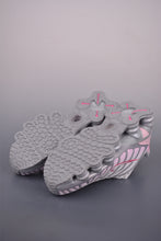 Cargar imagen en el visor de la galería, Shox TL 1308 Metallic Platinum White Pink Foam HV2520-001

