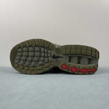 Cargar imagen en el visor de la galería, Air Max Dn Neutral Olive DV3337-200

