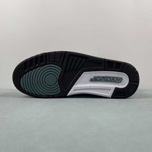 Cargar imagen en el visor de la galería, Air Jordan Legacy 312 Low Oxidized Green CD7069-131
