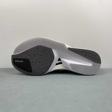 Cargar imagen en el visor de la galería, Adizero Boston 13 Core Black Cloud White Grey Five JS4938
