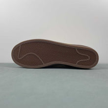 Cargar imagen en el visor de la galería, Nike Killshot 2 Phantom Gum Medium Brown Summit White University Gold FQ8903-001
