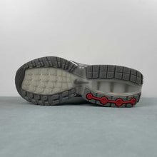 Cargar imagen en el visor de la galería, Air Max Dn Lt Iron Ore Black Lt Bone Flat Pewter Lt Bone Black DV3337-009
