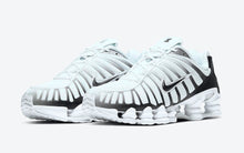 Cargar imagen en el visor de la galería, Shox TL 1308 White Platinum AV3595-102
