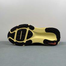 Cargar imagen en el visor de la galería, Nike Zoom Vomero 18 SE Multicolor Vivid Sulfur Dark Sulfur Transparent IH3576-999
